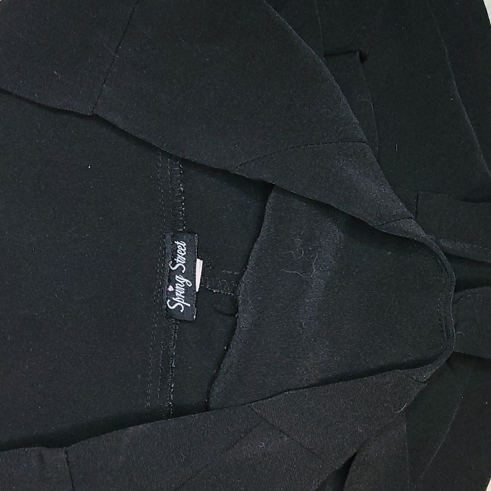 Shorts - Picture 4 of 4